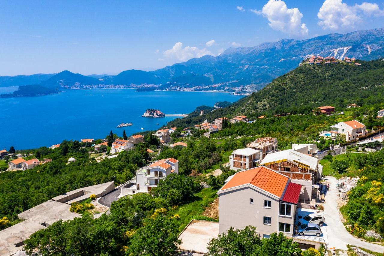 Apartmani Visum Sveti Stefan Ngoại thất bức ảnh