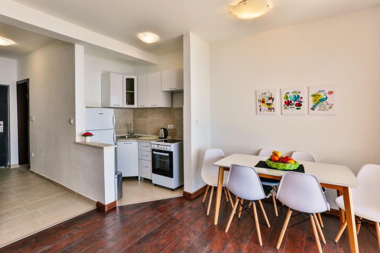 Apartmani Visum Sveti Stefan Ngoại thất bức ảnh