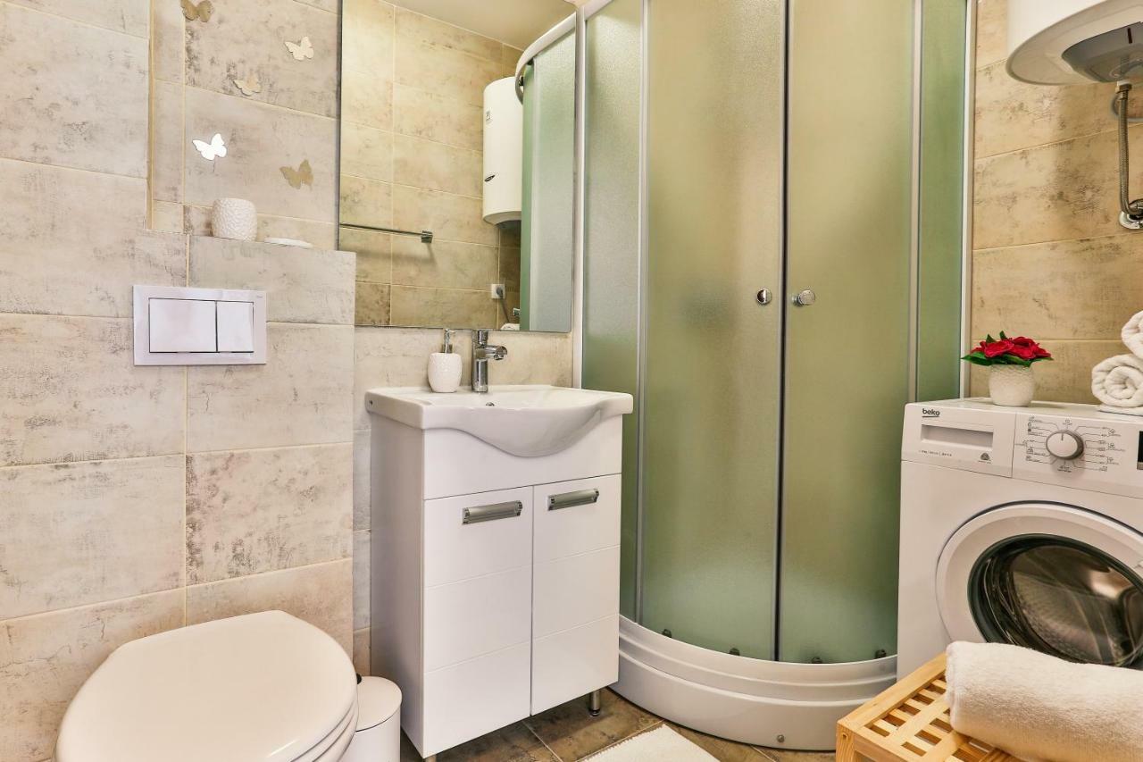 Apartmani Visum Sveti Stefan Ngoại thất bức ảnh