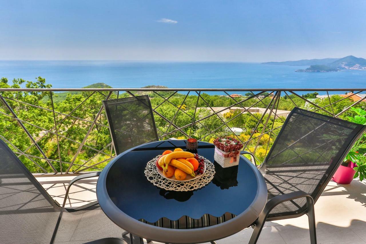 Apartmani Visum Sveti Stefan Ngoại thất bức ảnh