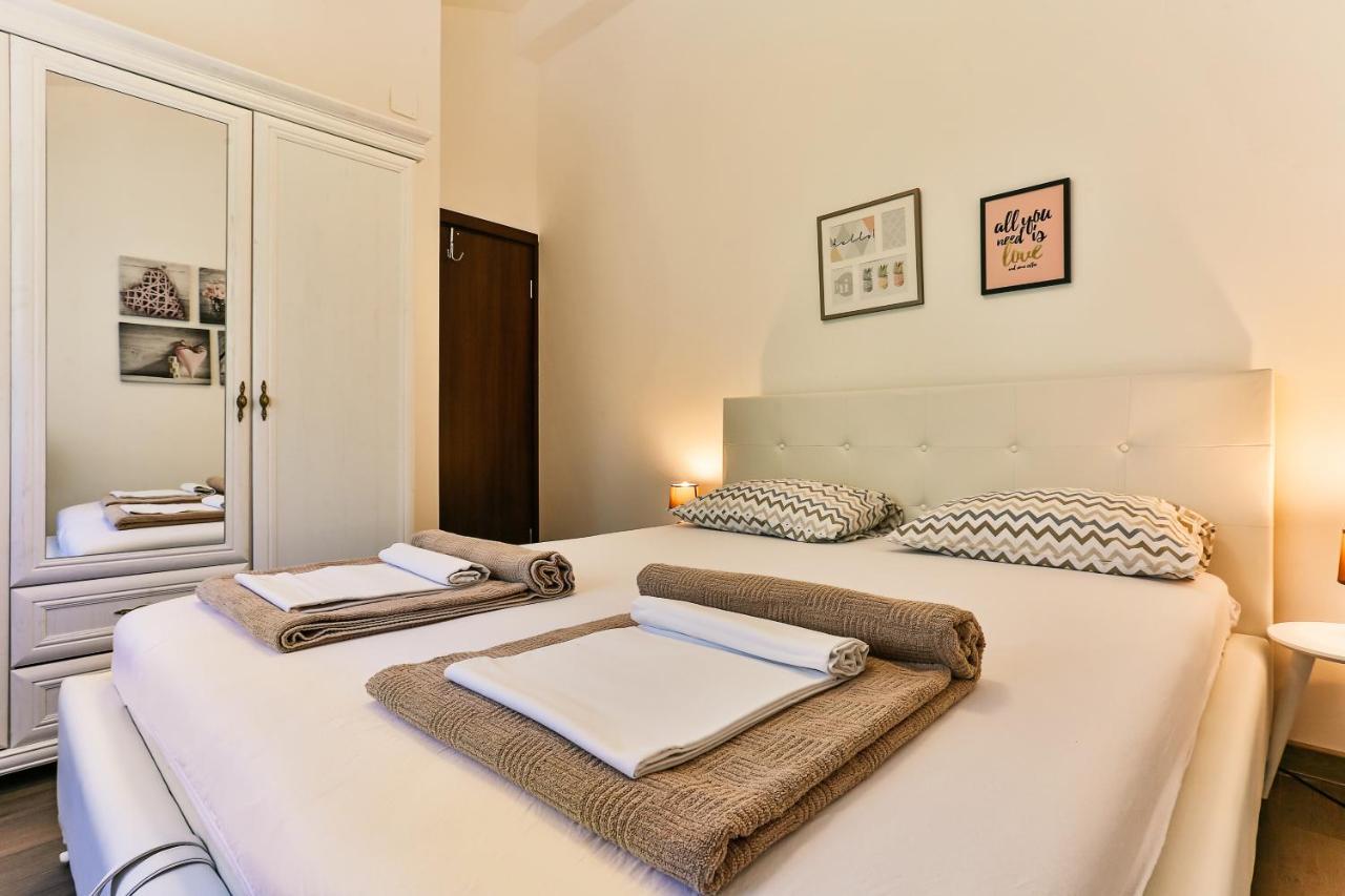 Apartmani Visum Sveti Stefan Ngoại thất bức ảnh